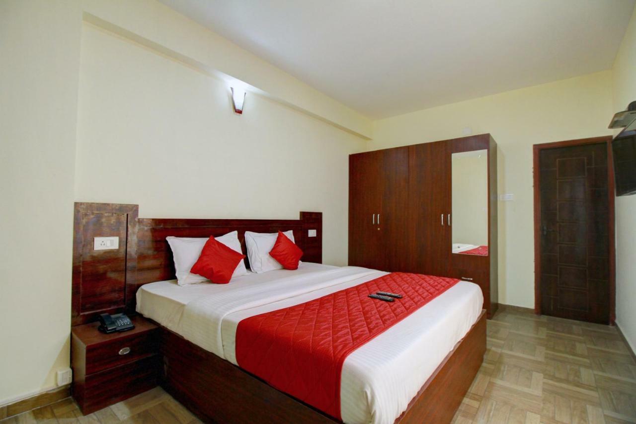 Pine Hill Suites 우티 외부 사진